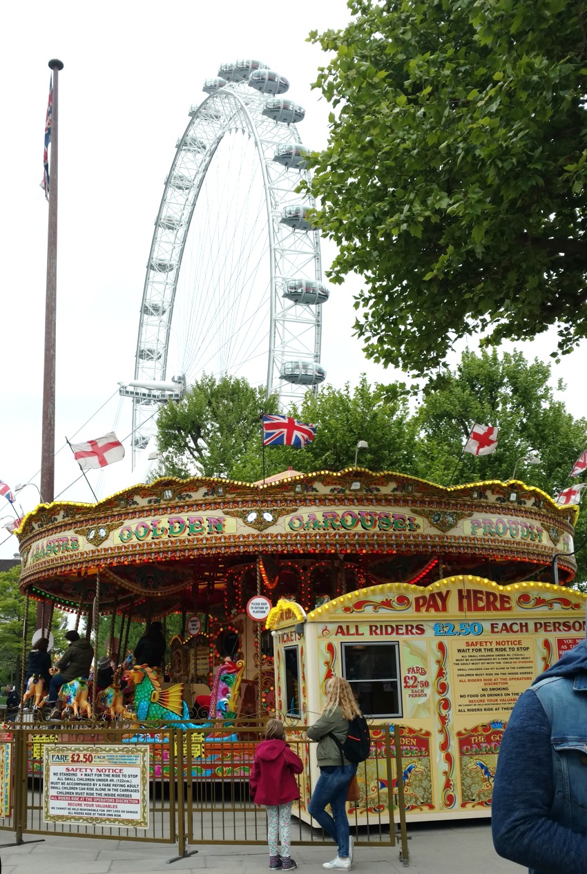 Ferris Wheel and London Eye- sm- JR.jpg