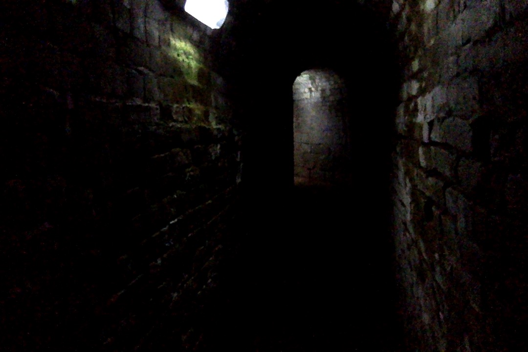File:Tunnel.jpg